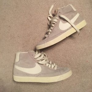 Nike Blazer Mid